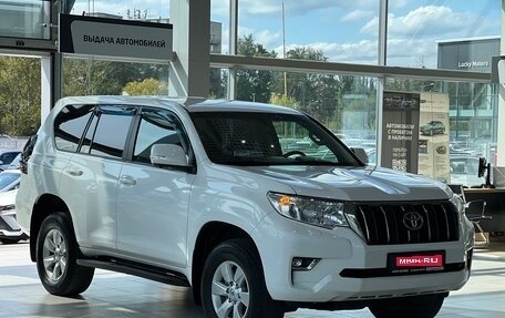 Toyota Land Cruiser Prado 150 рестайлинг 2, 2019 год, 3 695 000 рублей, 1 фотография