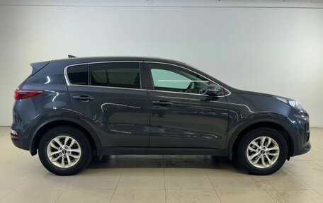 KIA Sportage IV рестайлинг, 2018 год, 1 879 000 рублей, 8 фотография