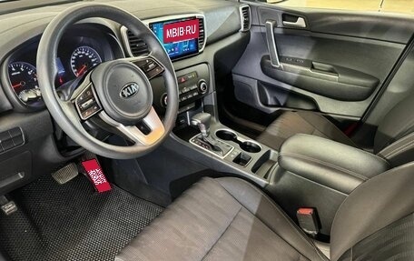 KIA Sportage IV рестайлинг, 2018 год, 1 879 000 рублей, 9 фотография