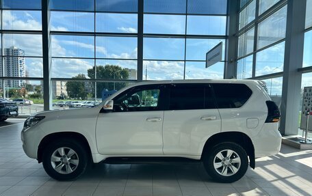 Toyota Land Cruiser Prado 150 рестайлинг 2, 2019 год, 3 695 000 рублей, 7 фотография