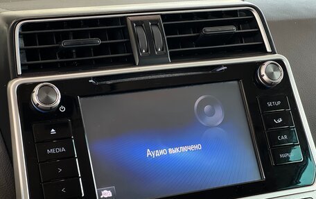 Toyota Land Cruiser Prado 150 рестайлинг 2, 2019 год, 3 695 000 рублей, 21 фотография