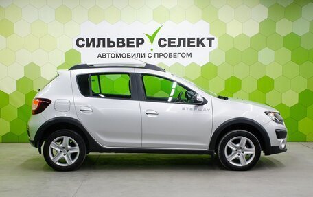 Renault Sandero II рестайлинг, 2017 год, 1 250 000 рублей, 8 фотография