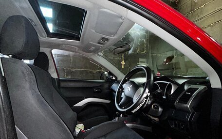 Mitsubishi Outlander III рестайлинг 3, 2006 год, 888 000 рублей, 8 фотография