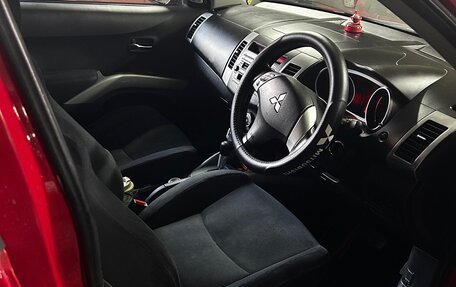 Mitsubishi Outlander III рестайлинг 3, 2006 год, 888 000 рублей, 4 фотография