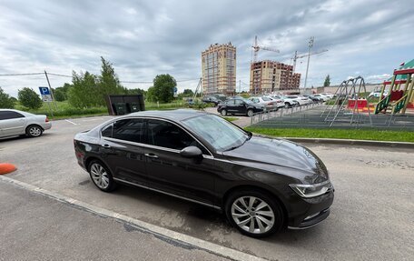 Volkswagen Passat B8 рестайлинг, 2017 год, 2 200 000 рублей, 2 фотография