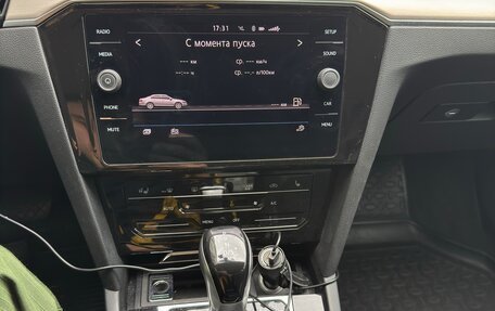 Volkswagen Passat B8 рестайлинг, 2017 год, 2 200 000 рублей, 8 фотография