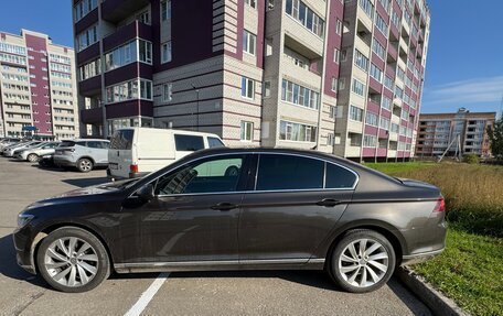 Volkswagen Passat B8 рестайлинг, 2017 год, 2 200 000 рублей, 11 фотография
