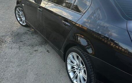 BMW 5 серия, 2004 год, 815 000 рублей, 2 фотография