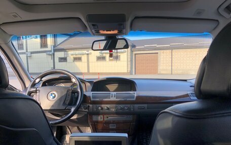 BMW 7 серия, 2004 год, 1 000 000 рублей, 22 фотография