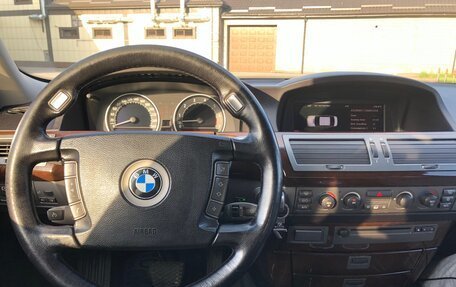 BMW 7 серия, 2004 год, 1 000 000 рублей, 30 фотография