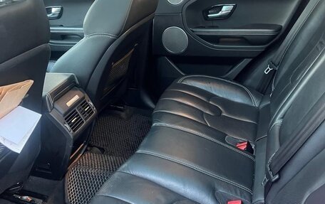 Land Rover Range Rover Evoque I, 2015 год, 2 300 000 рублей, 10 фотография
