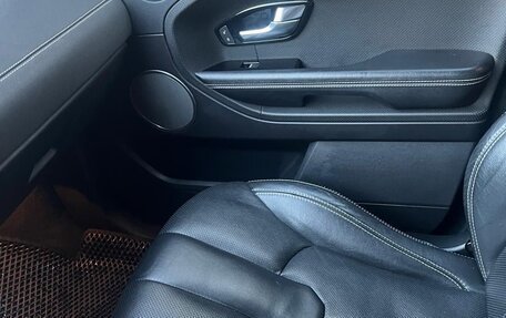 Land Rover Range Rover Evoque I, 2015 год, 2 300 000 рублей, 17 фотография