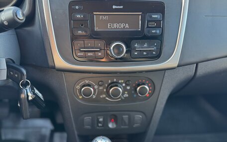 Renault Sandero II рестайлинг, 2020 год, 1 249 000 рублей, 17 фотография