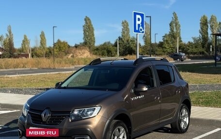 Renault Sandero II рестайлинг, 2020 год, 1 249 000 рублей, 3 фотография