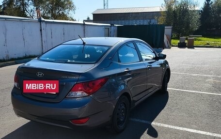 Hyundai Solaris II рестайлинг, 2012 год, 650 000 рублей, 4 фотография