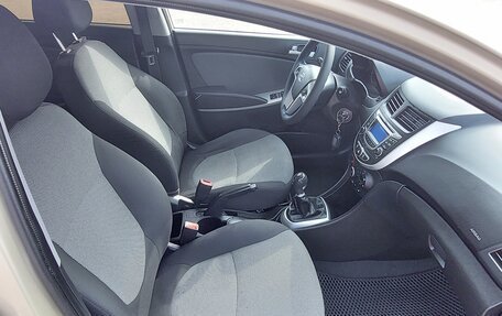 Hyundai Solaris II рестайлинг, 2013 год, 799 000 рублей, 21 фотография