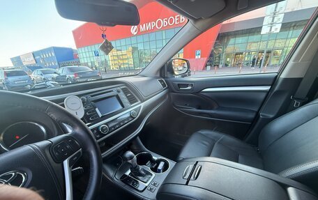 Toyota Highlander III, 2014 год, 3 300 000 рублей, 7 фотография