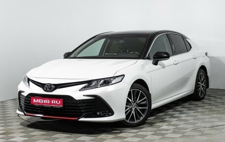 Toyota Camry, 2021 год, 3 249 000 рублей, 1 фотография