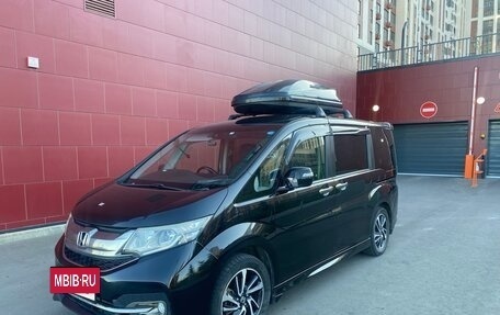Honda Stepwgn IV, 2015 год, 1 850 000 рублей, 3 фотография