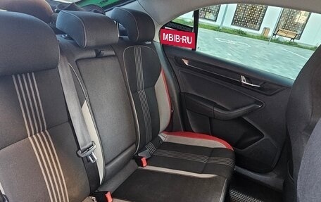 Skoda Rapid I, 2018 год, 1 300 000 рублей, 11 фотография