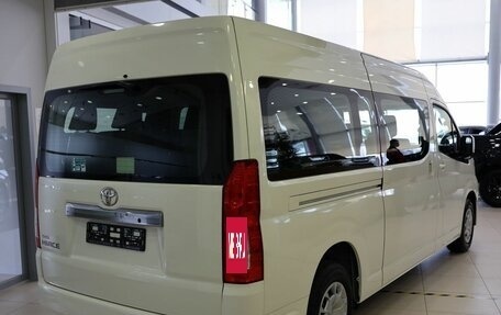 Toyota HiAce H300, 2022 год, 10 500 000 рублей, 5 фотография