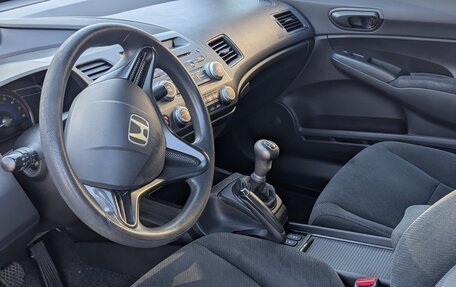 Honda Civic VIII, 2009 год, 750 000 рублей, 9 фотография