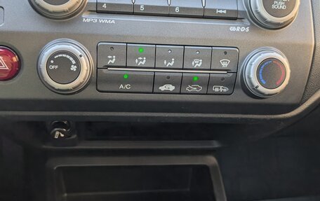 Honda Civic VIII, 2009 год, 750 000 рублей, 12 фотография