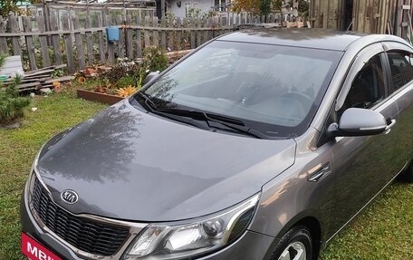 KIA Rio III рестайлинг, 2012 год, 895 000 рублей, 2 фотография