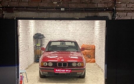 BMW 5 серия, 1990 год, 500 000 рублей, 27 фотография