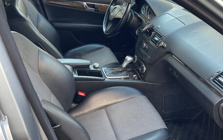 Mercedes-Benz C-Класс, 2008 год, 950 000 рублей, 14 фотография