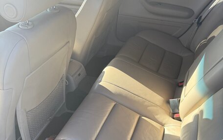 Audi A4, 2003 год, 650 000 рублей, 15 фотография