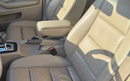 Audi A4, 2003 год, 650 000 рублей, 16 фотография