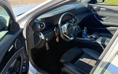 Mercedes-Benz E-Класс, 2018 год, 2 585 000 рублей, 6 фотография