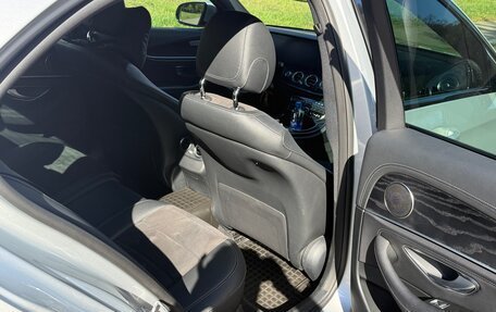 Mercedes-Benz E-Класс, 2018 год, 2 585 000 рублей, 16 фотография