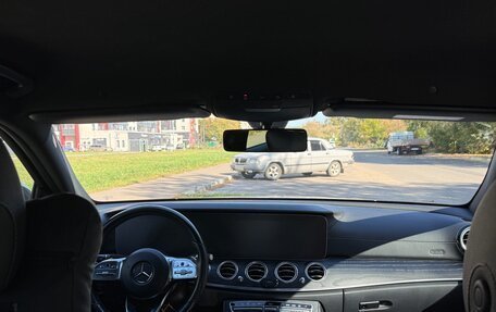 Mercedes-Benz E-Класс, 2018 год, 2 585 000 рублей, 18 фотография