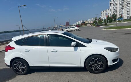 Ford Focus III, 2016 год, 900 000 рублей, 2 фотография