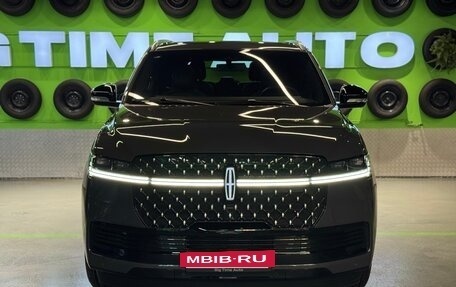 Lincoln Navigator, 2025 год, 20 700 000 рублей, 3 фотография