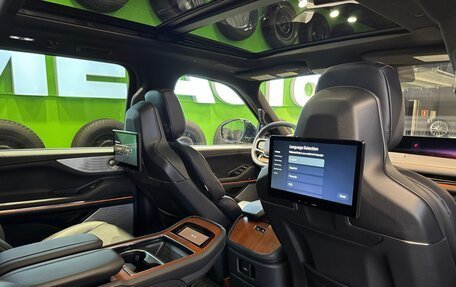 Lincoln Navigator, 2025 год, 20 700 000 рублей, 18 фотография