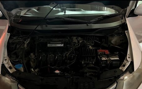 Honda Insight II рестайлинг, 2009 год, 650 000 рублей, 6 фотография