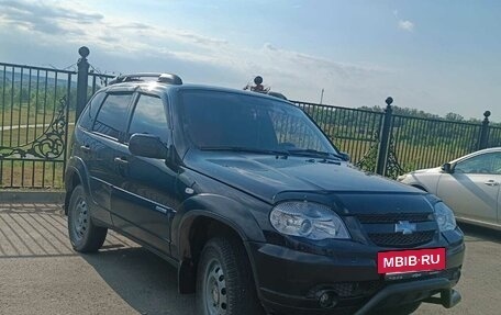 Chevrolet Niva I рестайлинг, 2011 год, 500 000 рублей, 2 фотография