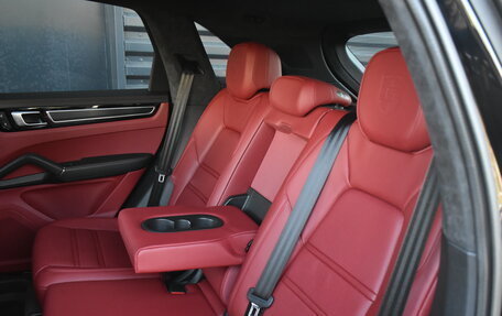 Porsche Cayenne III, 2021 год, 12 900 000 рублей, 13 фотография