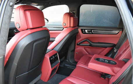 Porsche Cayenne III, 2021 год, 12 900 000 рублей, 12 фотография