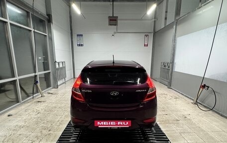 Hyundai Solaris II рестайлинг, 2013 год, 849 000 рублей, 6 фотография