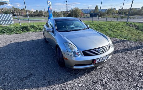 Nissan Skyline, 2003 год, 930 000 рублей, 5 фотография