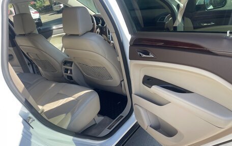 Cadillac SRX II рестайлинг, 2012 год, 1 255 000 рублей, 10 фотография