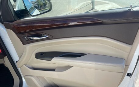 Cadillac SRX II рестайлинг, 2012 год, 1 255 000 рублей, 9 фотография