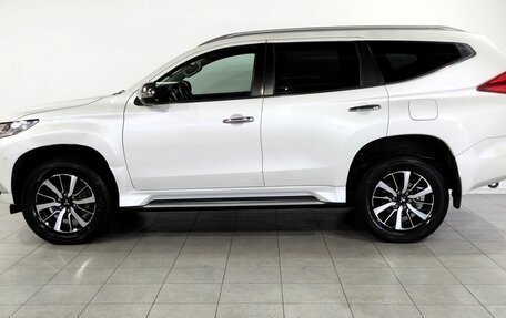 Mitsubishi Pajero Sport III рестайлинг, 2018 год, 2 650 000 рублей, 8 фотография