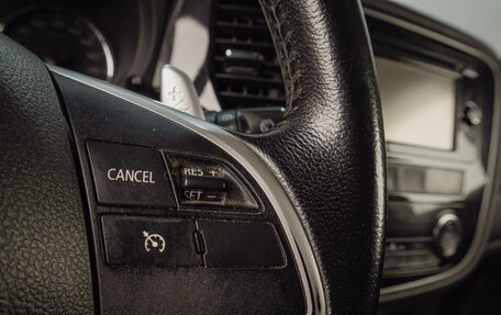 Mitsubishi Outlander III рестайлинг 3, 2013 год, 1 169 000 рублей, 13 фотография