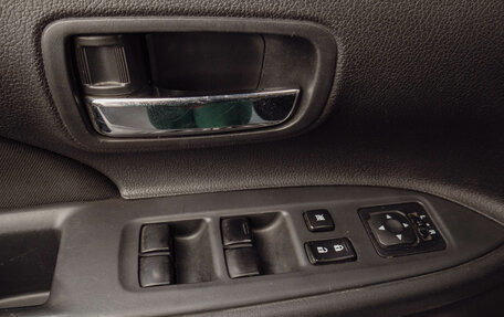 Mitsubishi Outlander III рестайлинг 3, 2013 год, 1 169 000 рублей, 8 фотография