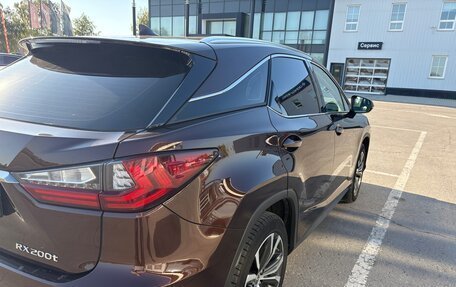 Lexus RX IV рестайлинг, 2017 год, 3 750 000 рублей, 4 фотография